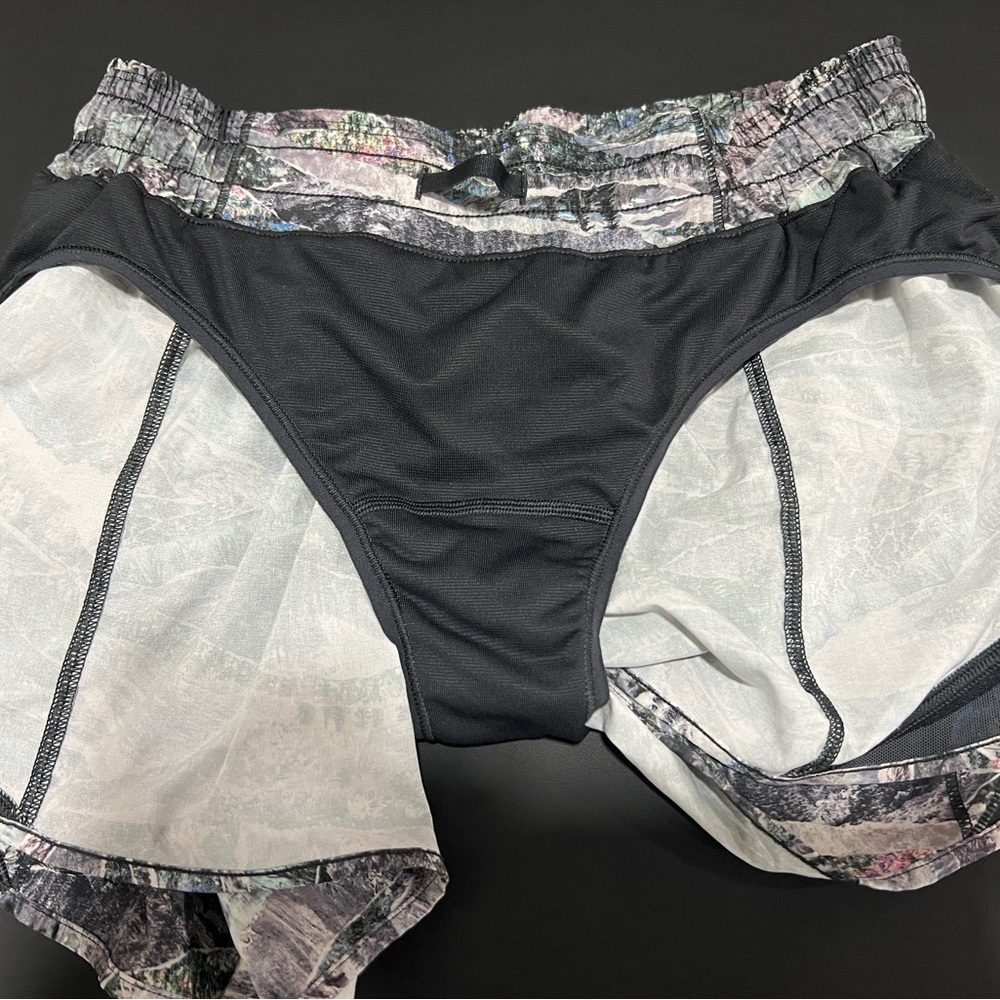 lululemon athletica Mountain Print Athletic Shorts in Green and Gray - Picture 8 of 8